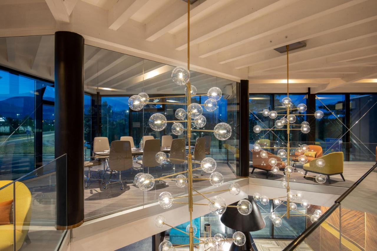 Hotel Della Piana Авеццано Экстерьер фото