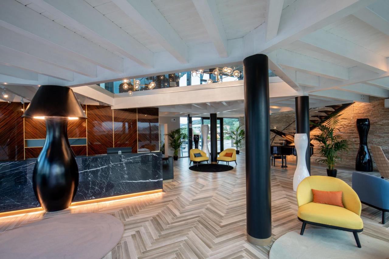 Hotel Della Piana Авеццано Экстерьер фото