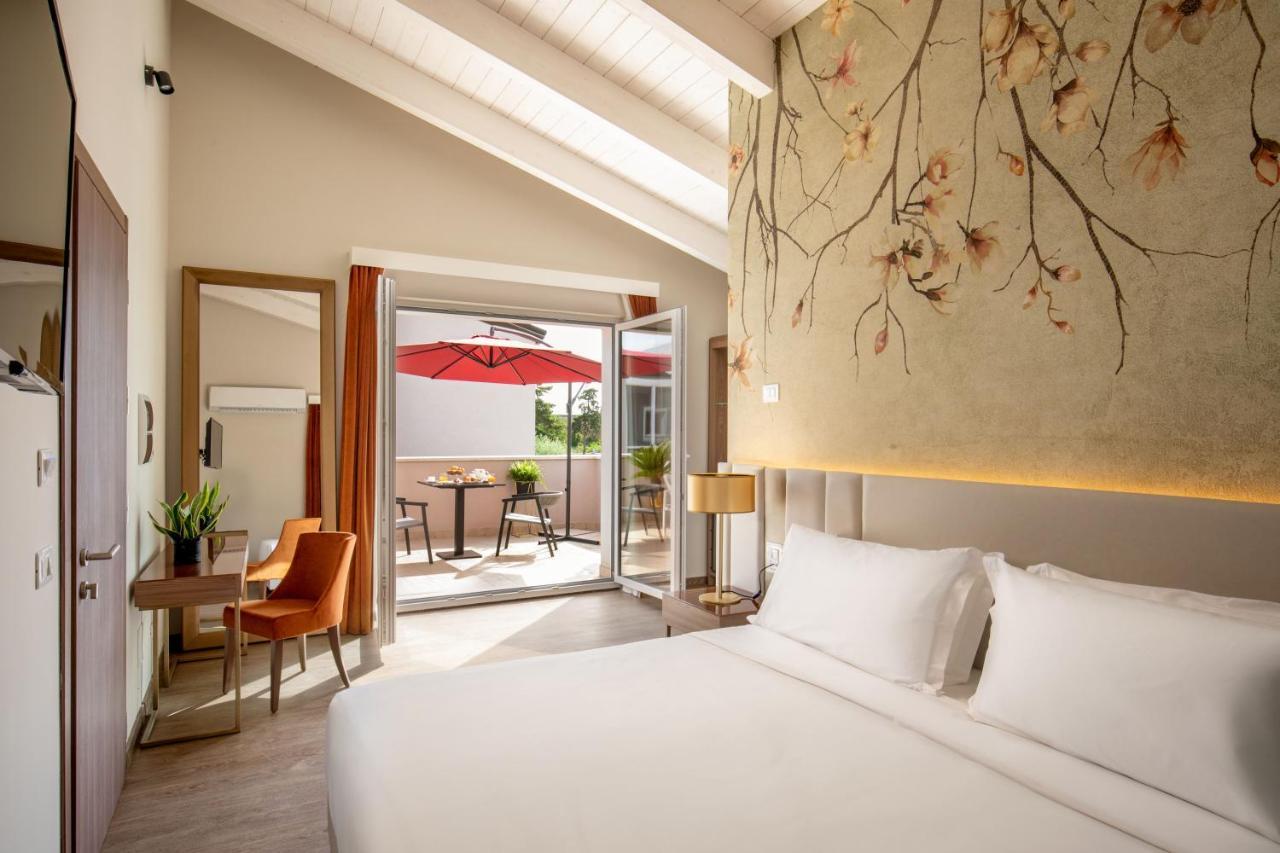 Hotel Della Piana Авеццано Экстерьер фото