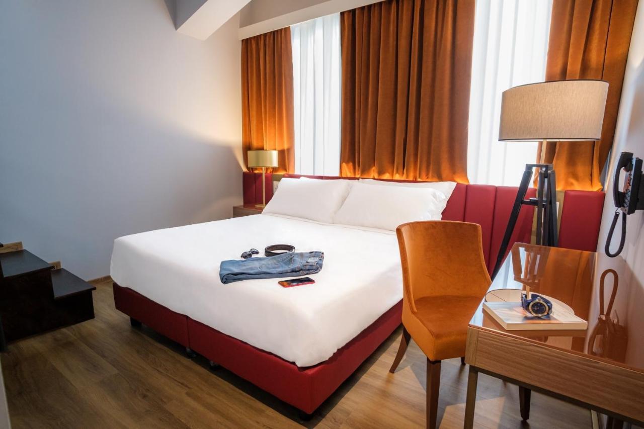 Hotel Della Piana Авеццано Экстерьер фото